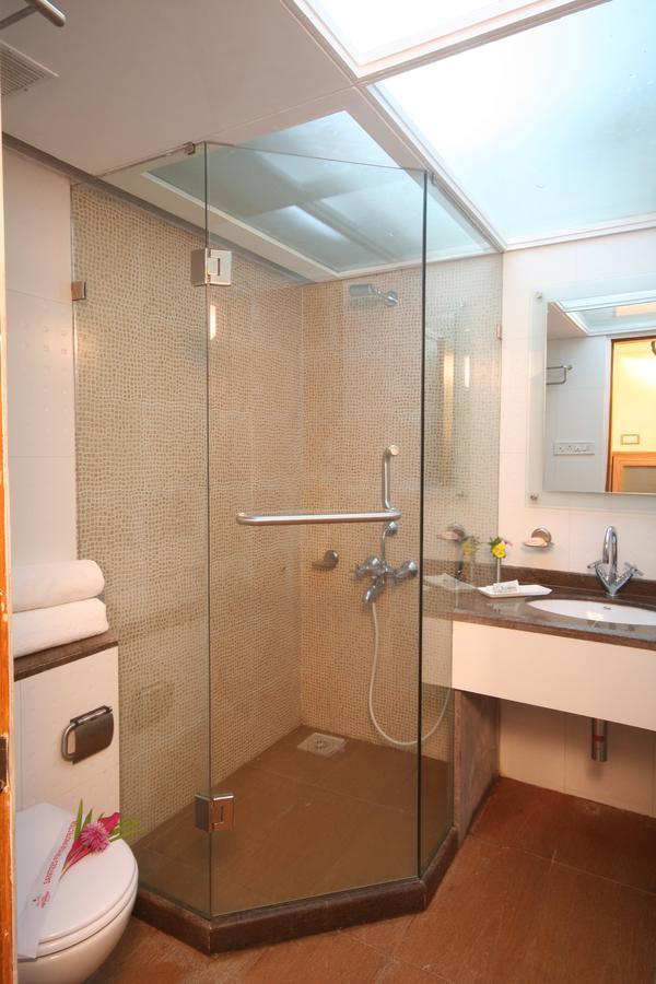 Hotel Miramar ดามัน ภายนอก รูปภาพ