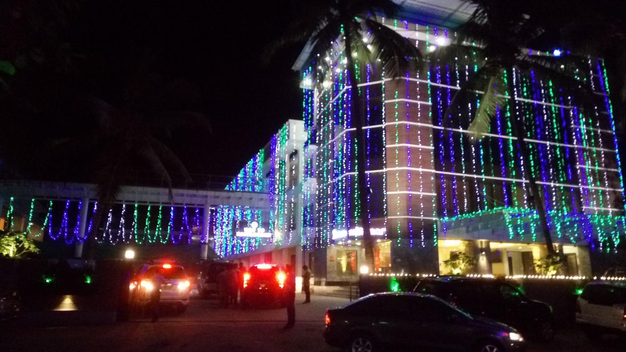 Hotel Miramar ดามัน ภายนอก รูปภาพ