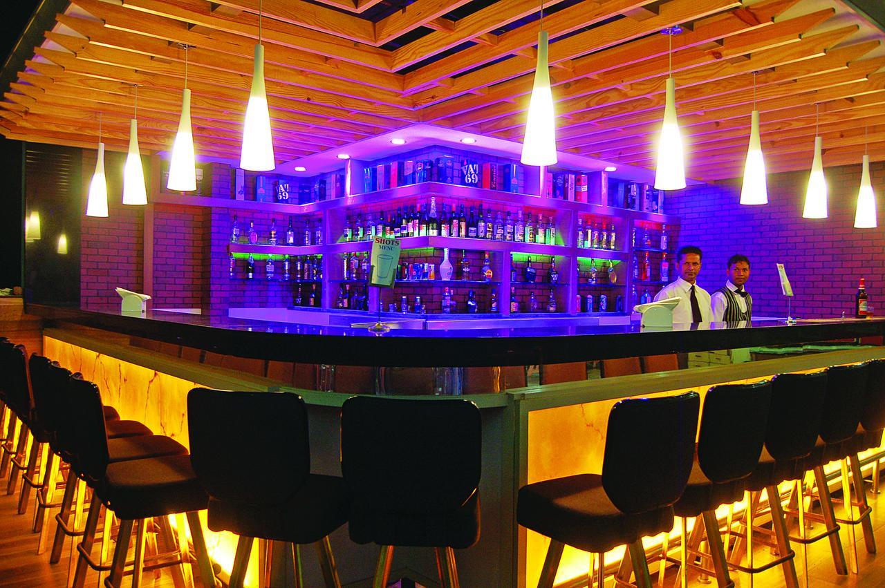 Hotel Miramar ดามัน ภายนอก รูปภาพ