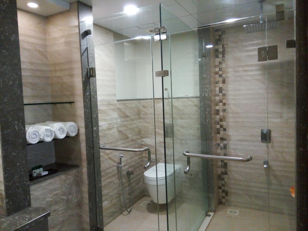 Hotel Miramar ดามัน ภายนอก รูปภาพ
